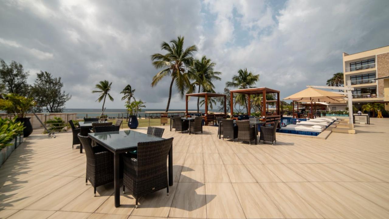 Jumeirah Beachfront Mombasa Esterno foto