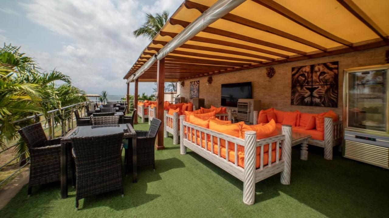 Jumeirah Beachfront Mombasa Esterno foto